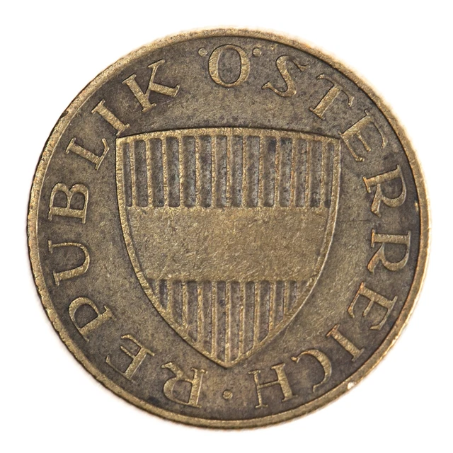 Austria 1967  50 Groschen Aluminum-Bronze Coin Austrian Shield Good Circulated 2