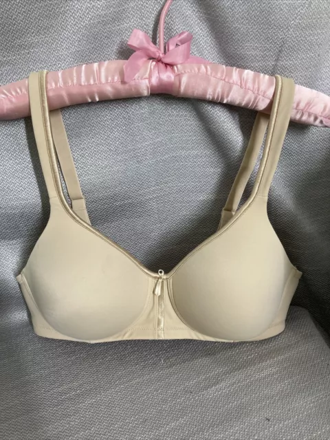 Vanity Fair Womens Body Caress Full Coverage Wireless Bra 72335 Nude Size 36B