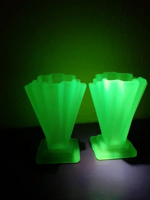 A Pair Of Art Deco Bagley Green  Uranium Glass Frosted 4” Grantham  Vases