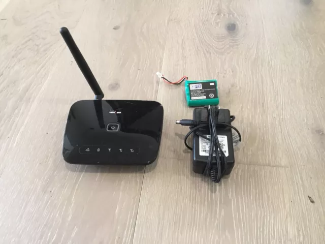 Huawei F256VW Verizon Fixed Wireless Terminal W/ AC Cable & Battery.