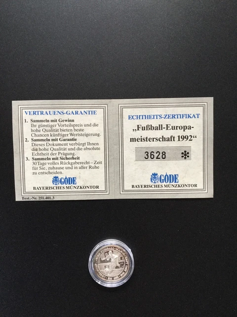7. FUSSBALLEUROPAMEISTERSCHAFT 1992 Stürmer, Medaille, Silber, Pp