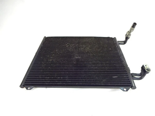 8Z0260401B Condensateur Radiateur Climatisation Climat A/C AUDI A2 1.4 55KW 5P