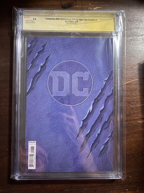 CATWOMAN 80TH ANNIVERSARY DELL OTTO VARIANT CGC 9.6 Signed By Dell Otto 3