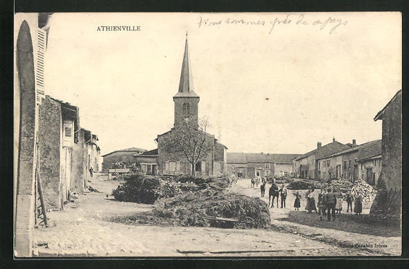 CPA Athienville, Leute an der l'Église