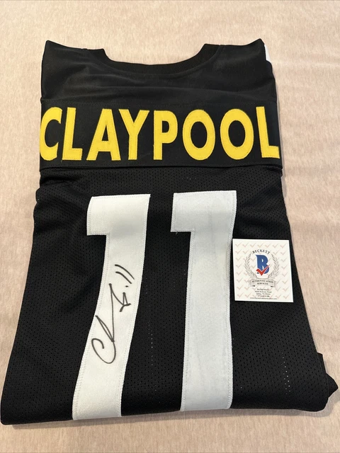Dalton Schultz Signed Dallas White Football Jersey (JSA) — RSA