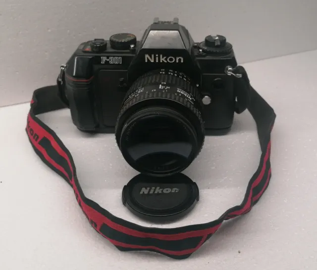 Nikon F 301 Spiegelreflexkamera + Nikon AF Nikkor Ojektiv