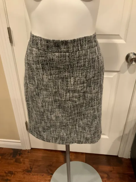 Kate Spade New York Black & White Tweed Pencil Skirt, Size 6 (US)