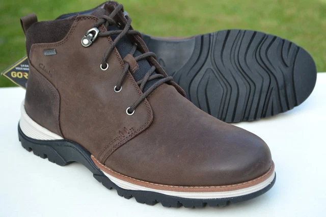clarks hiking boots
