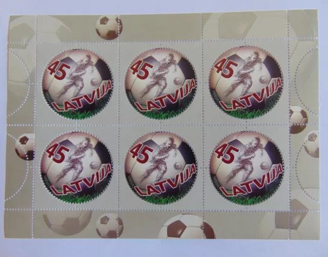 m/s -MNH /stamps / Latvia / 2007 / football /