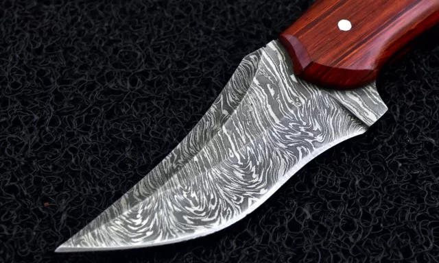 9" Custom Hand Made Damascus steel Hunting Skinner Knife With Fibber Wood. 3