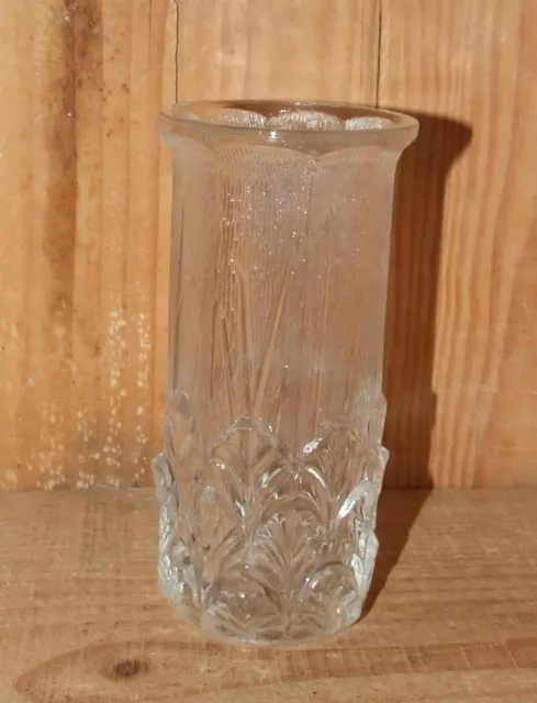 Vase en verre fabriqué à Fidenza Italie décor feuilles dans le style Art Nouveau