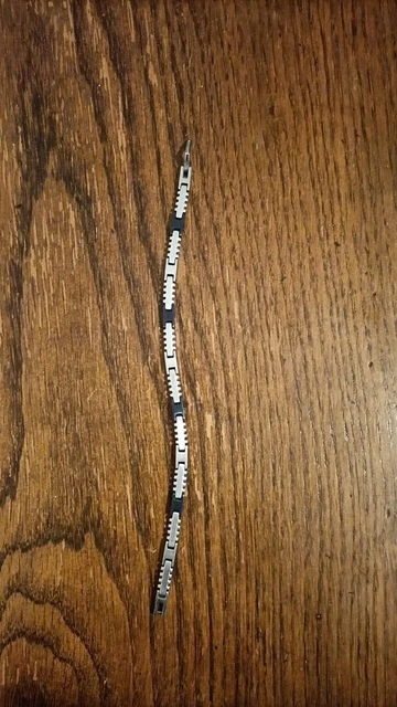 Bracciale uomo metallo grigio blu maserati usato ma come nuovo