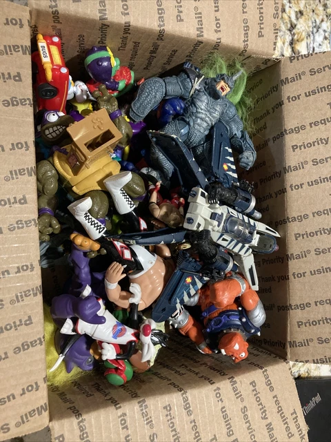 Vintage 80s/90s  00s Toys Mixed Lot  Action Figures X47! TMNT Star Wars MMPR Etc