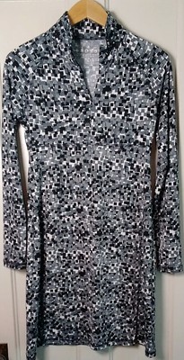 Soybu Women's Black Gray White Geometric Print Athletic Long Sleeve Dress Sz. XS