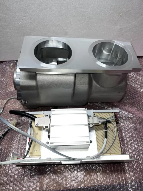 Thermo LCQ DECA-MAX Turbo Pump TW 220/150, power supply and controller TDS RS484