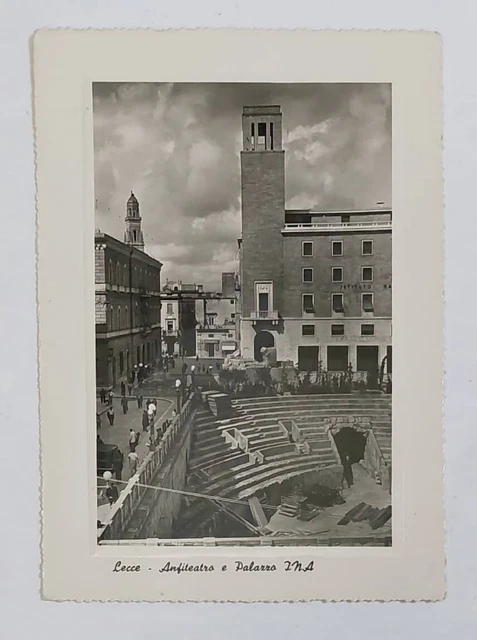 LECCE - Anfiteatro e Palazzo INA , vg 1949 f.g. Animata,  con bollo da 1 e 5 cen