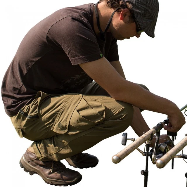 Korda Original Kombats Men's Fishing Combats Trousers Military Olive *All Sizes*