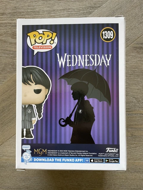 Funko POP! Television - Wednesday Addams - Netflix Addams Family + Protector 3