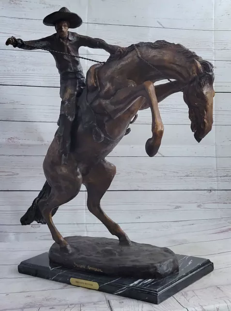 BRONCO Buster Frederic Remington Bronzo Statua Cowboy Cavallo Su Marmo Base