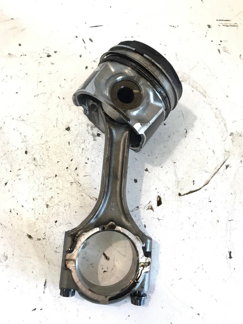 Toyota Corolla Verso Piston Avec Bielle Véritable 2AD-FHV 2.2 D4D 2007