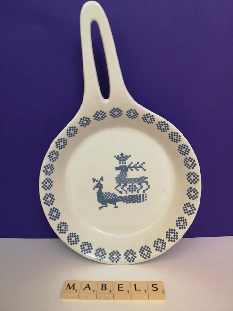 FIGGJO FLINT ~NEEDLEPOINT~ skillet dish