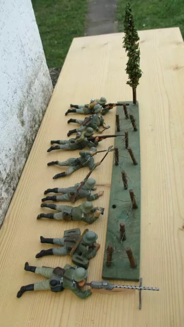 Lineol Stoßtrupp Soldaten - mit Geländeteil -Figuren der 7,5 cm Serie