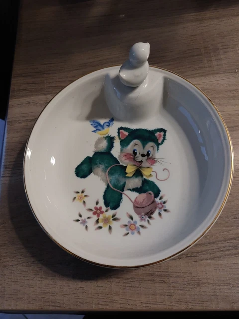 Assiette en porcelaine pour enfant - France