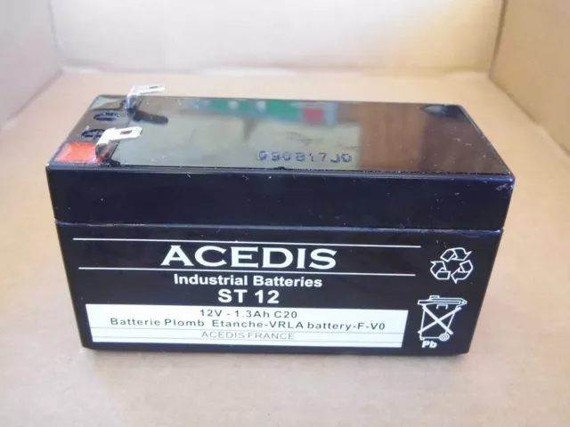 batterie au plomb étanche ST90 12v 9ah pour onduleur APC UPS ES-700 / UPS  ES700