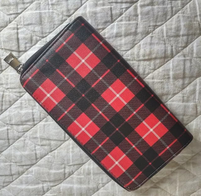 Time And Tru Picnic Plaid Wallet w/12 Credit Card slots, Stylish I.D. holder