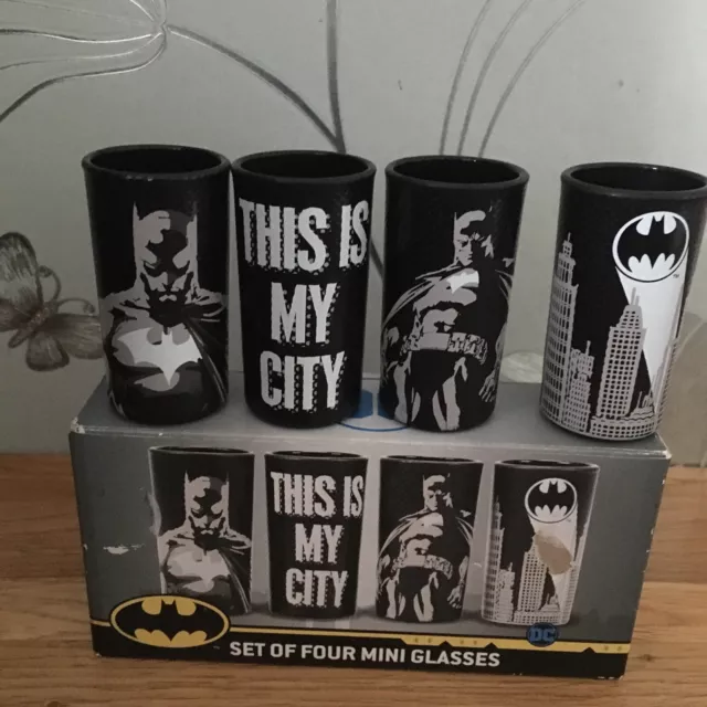 DC BATMAN 2 x SET DI 4 MINI OCCHIALI - 2 Stili - Retro - By Half Moon Bay 2