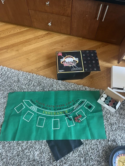 roulette wheel set, with Flip panel Blackjack/roulette Mat.