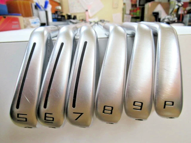 Set De Fers Srixon ZXi5 2025 - 5-PW, AW (7 Clubs) - Shaft N.S.PRO MODUS3 TOUR 105 Regular - Neuf