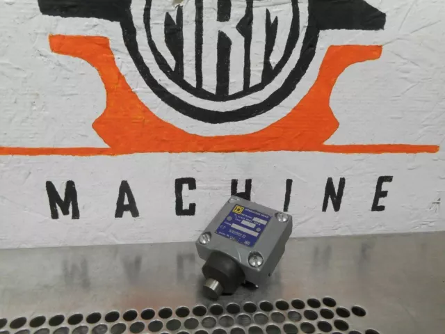 Square D 9007-G Ser A Operating Head Pretravel .08 Used With Warranty
