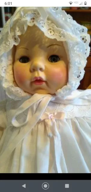 Madame Alexander Vintage 1966 VICTORIA 18" Original Crier Baby Doll - New Crier