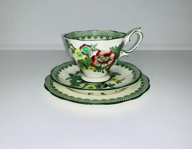 Royal Albert - Canton, tea trio (cup, saucer and plate). First quality
