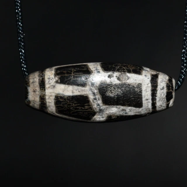 Genuine Ancient Pyu Etched Longevity dZi Bead in Good Condition 1500+ Years Old