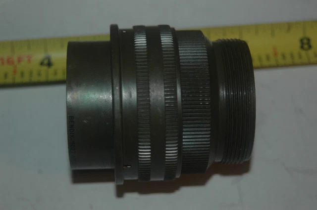BENDIX MS3106A32-5P / 5935-00-882-2447 2-Pin Circular Mil Spec Connector Qty-1