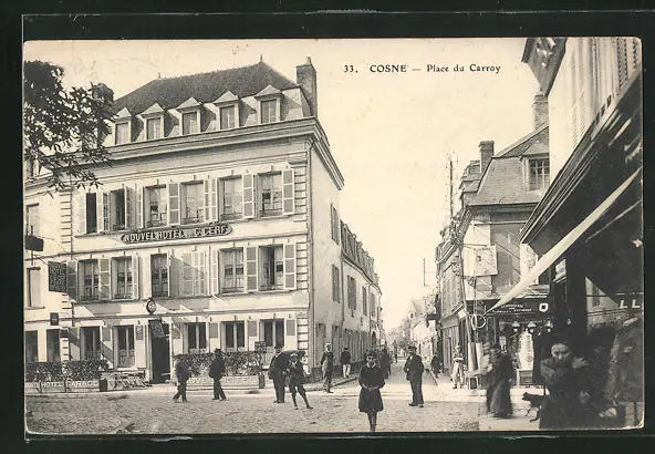 CPA Cosne, Place du Carroy 1914