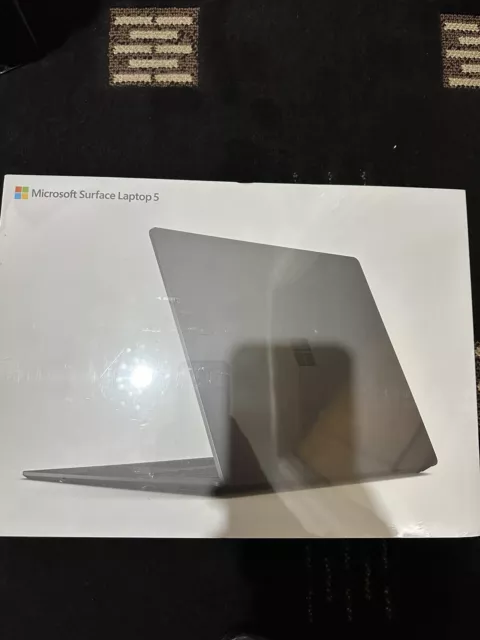 Microsoft Surface Laptop 5 15" (Intel Core i7 12th Gen, 512GB SSD, 16GB RAM)