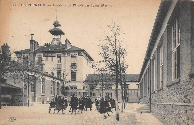 Cpa 94 Le Perreux / Interior Of The School Of Marine Rushes