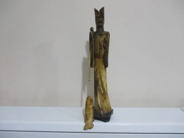 Old Chinese Fisherman Carved Figurine
