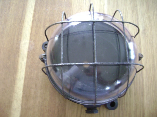 Ancienne Lampe Ronde Pour Tracteur Ou Véhicule - Réf K23260 / A3239 - A871 - Occasion