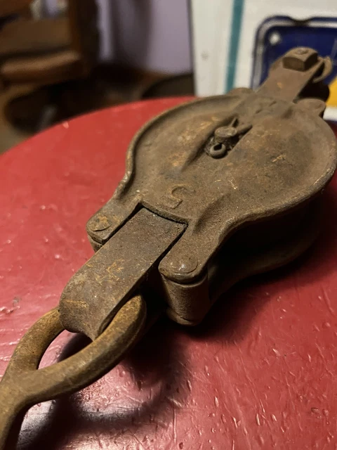 Antique Old Cast iron Star Brand Hay Trolley Carrier Barn Drop Rope Pulley USA 4