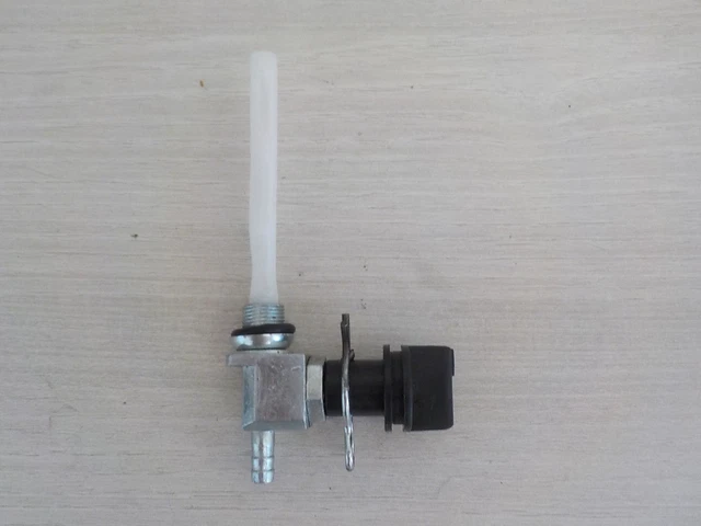Robinet Essence Cyclomoteur Peugeot Spx.rcx.voir Fox