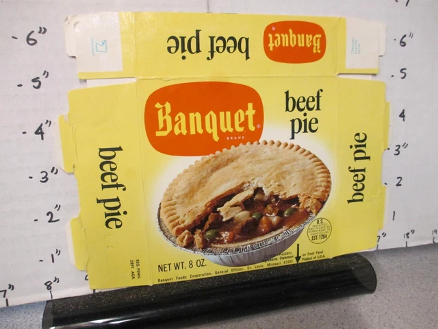 BANQUET beef pot pie TV dinner box 1970 frozen food housewife Crocker St Louis
