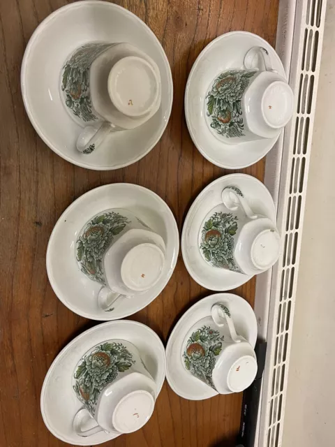 Vintage Woods Set of 6 Tea Cups and  Saucers Green