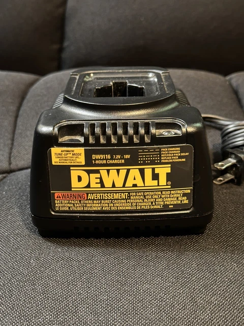 Dewalt DW9116 7.2V - 18 Volt Nicd 1 Hr Battery Charger Tested Free Shipping EUC
