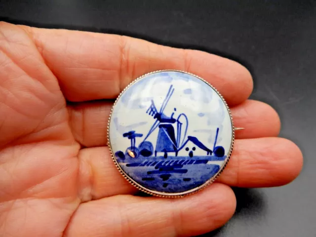 Broche Ronde 1950 Céramique de DELFT et argent Poinçon Ø 3,5 cm