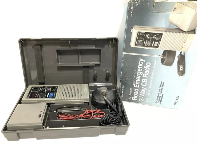 Radio Shack TRC-475 Realistic Canal 2 Voie Temps Radio CB Modèle 21-1515 Vtg