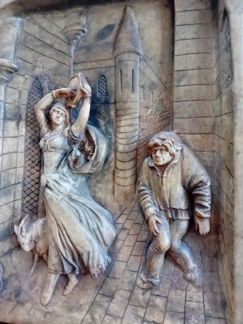 Grand Bas Relief Plâtre patiné Notre Dame de Paris  D  51 x 40 cm